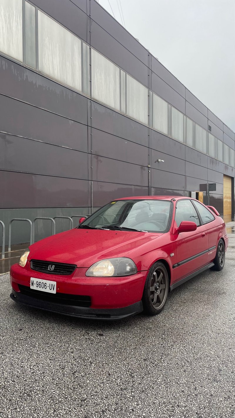 Honda Civic Coupe - foto 1