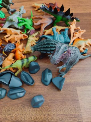 Set de 45 dinosaurios de juguete