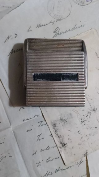 Vecchio timbro in argento gr 82 con l'ingranaggio