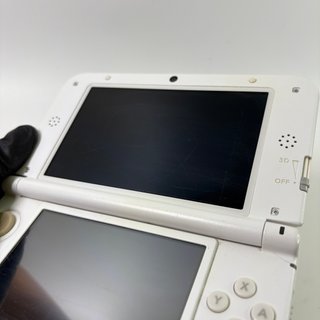 Nintendo 3DS XL Rosa con Caricabatterie