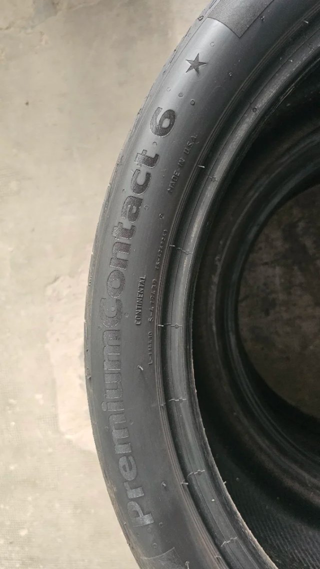 Neumáticos 315 30 22 Continental Seminuevos