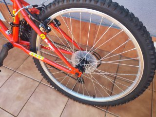 Bicicleta de Montaña DENBIKE 24 Roja Negociable