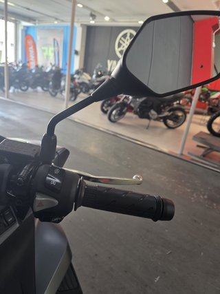 Honda PCX 125 Gris