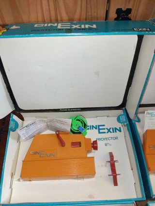 1 Proyector Cinexin Antiguo