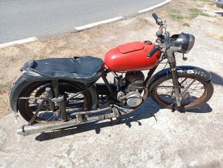 Montesa Brío 1958 .Arranca