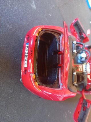BMW Z8 Burago 1/18 Rojo