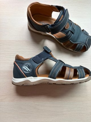Sandalias niño Seven Five. Talla 34
