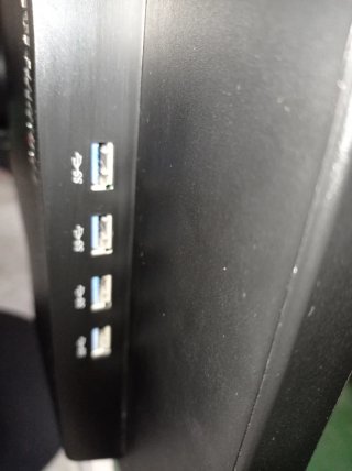 Monitor Lenovo Negra