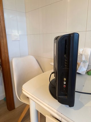 Televisor OKI 17 con Mando