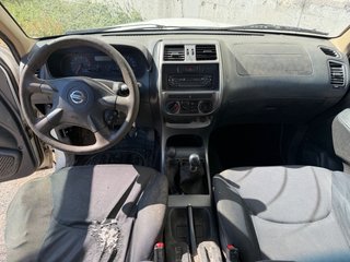 Nissan Terrano II 2004