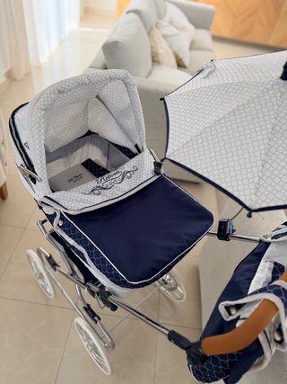 Carro de muñecas De Cuevas Reborn con caja