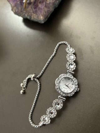 Orologio bracciale fiore colore argento
