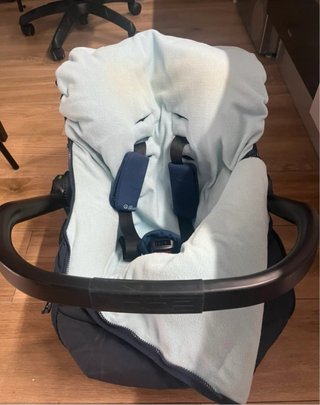 Silla coche bebé y saco invierno