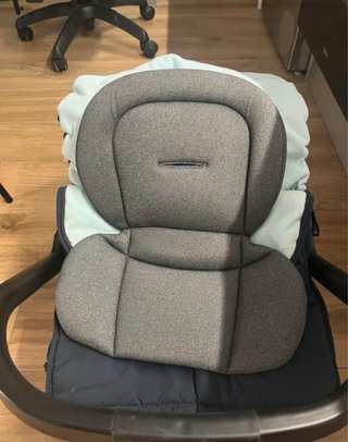 Silla coche bebé y saco invierno