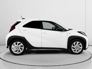 Toyota Aygo X Cross 1.0 VVT-I Undercover CVT 53 kW (72 CV)