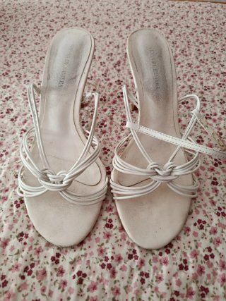Sandalias tacón Tessa de Baviera blancas