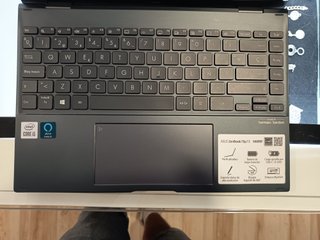 ASUS ZenBook Flip 13 Convertible