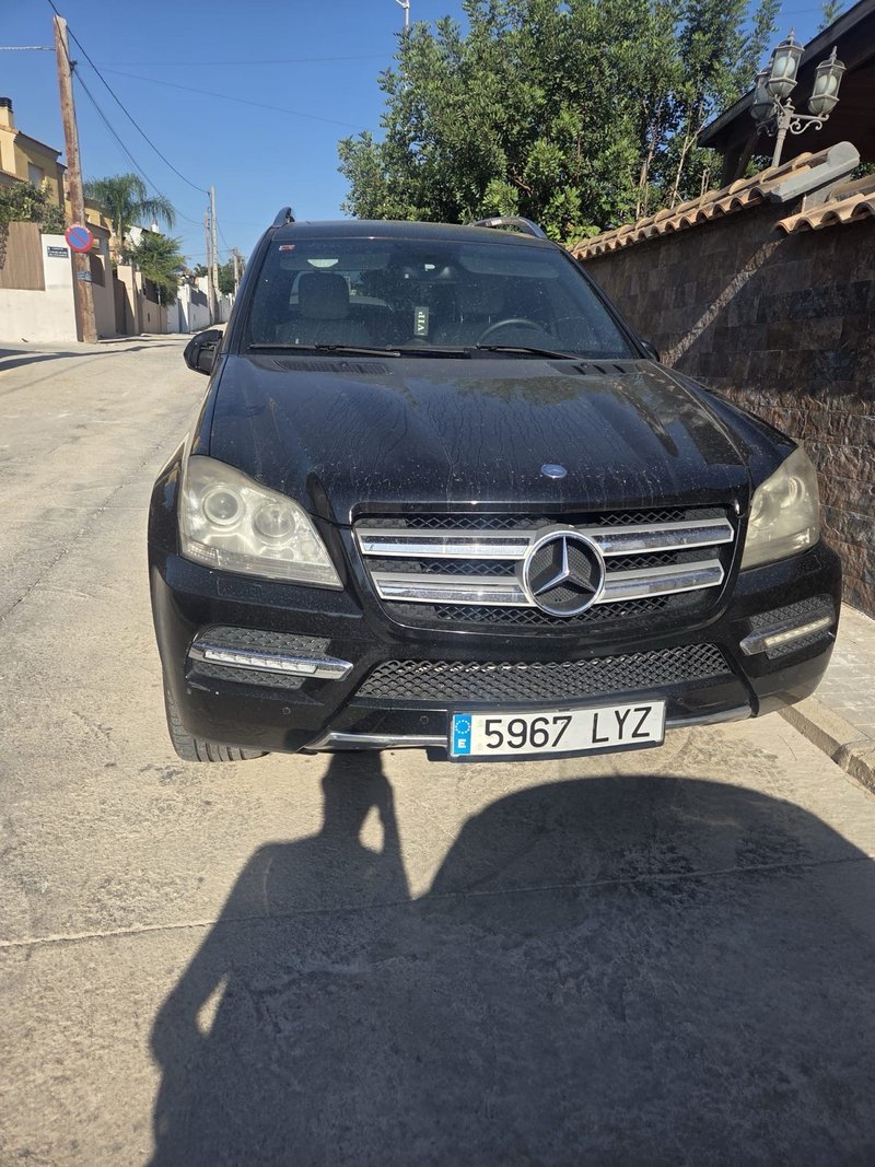 Mercedes-Benz  GL 2009 - foto 1