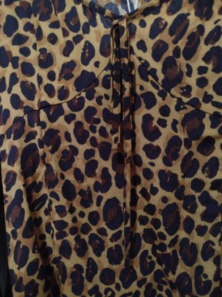 Blusa Mango Animal Print Talla XS