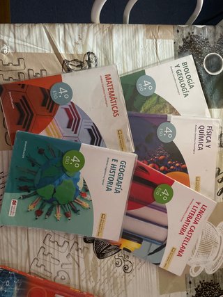 Libros 4º ESO Diversificación Macmillan