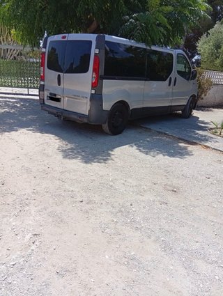 Opel Vivaro 2006