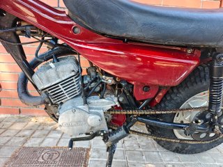 Suzuki RV 125. 1976.