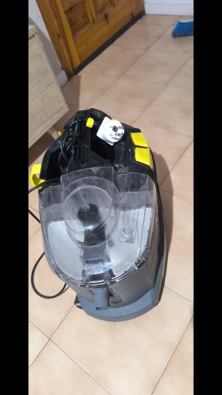 Aspiradora Kärcher con manguera