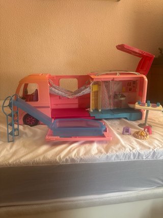 Caravana Barbie Rosa Completa