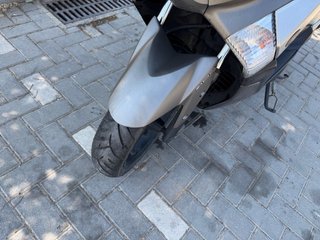 Yamaha NMAX 125 Gris