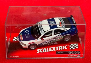 VOLVO S60-R "DAHLGREN" (SCALEXTRIC)
