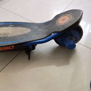 Patinete Eléctrico Razor Azul