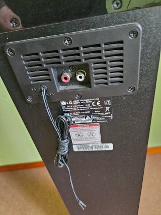 Torre de Sonido LG Negra