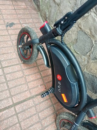 Patinete eléctrico DUU