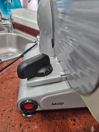Cortafiambres eléctrico gris