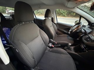 Peugeot 208 1.2 PureTech · 2017 · 88.800 km · Full