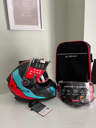 Nuevo Casco LS2 Vector II Carbon Talla S