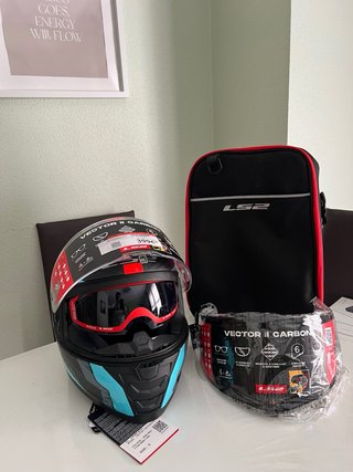 Nuevo Casco LS2 Vector II Carbon Talla S