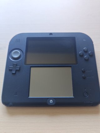 Nintendo 2DS Negra y Azul + Cargador y Lápiz