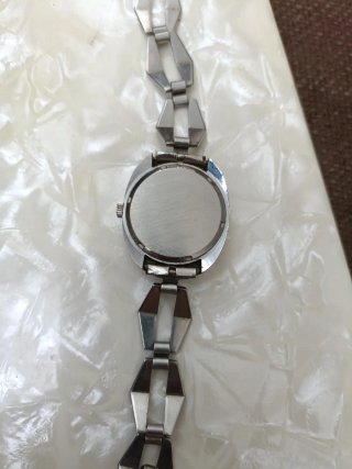 Reloj EUROPA plata y blanco