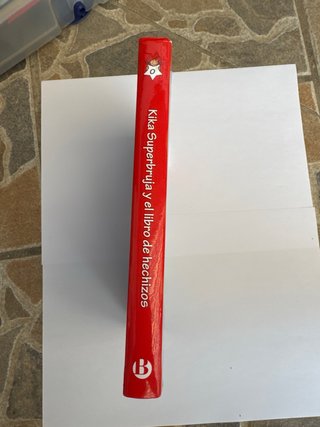 Kika Superbruja y el libro de hechizos