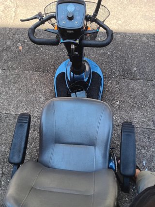 Moto eléctrica Sterling Scooter Azul/Gris