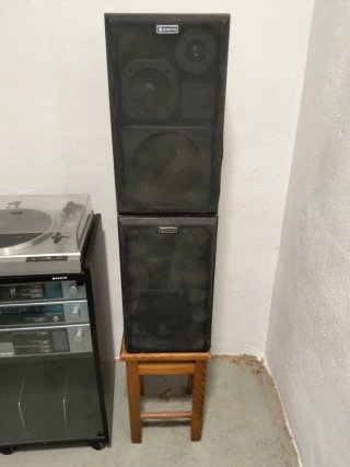Cadena de música Sanyo con tocadiscos