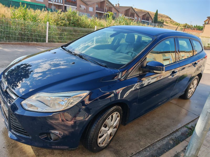 Ford Focus 2012 MKIII - foto 1