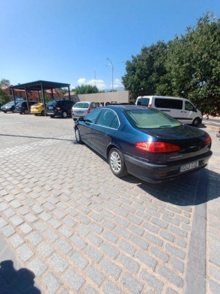 Peugeot 607 2003