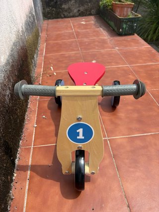 Bicicleta madera bebé 1 año