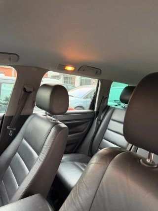 Volkswagen Touareg 3.2 V6
