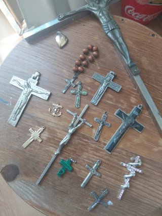 Lote de cruces religiosas