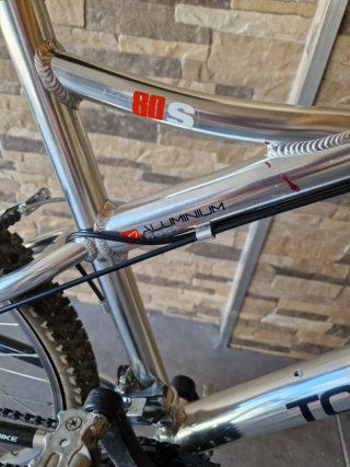 Bicicleta Montaña TopBike con cuadro de  Aluminio