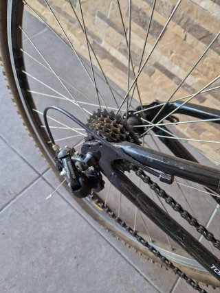 Bicicleta Montaña TopBike con cuadro de  Aluminio