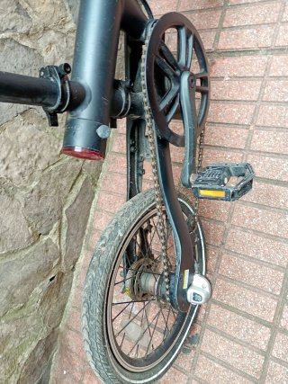 Bicicleta Eléctrica Plegable Negra